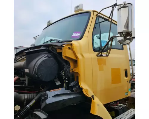 Sterling L9500 Cab