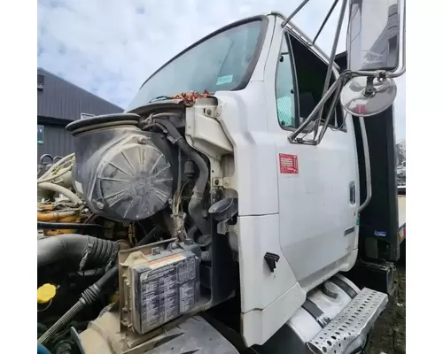 Sterling L9500 Cab