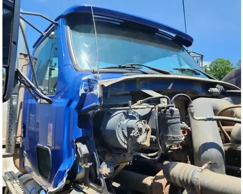 Sterling L9500 Cab
