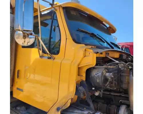 Sterling L9500 Cab