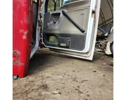 Sterling L9500 Cab