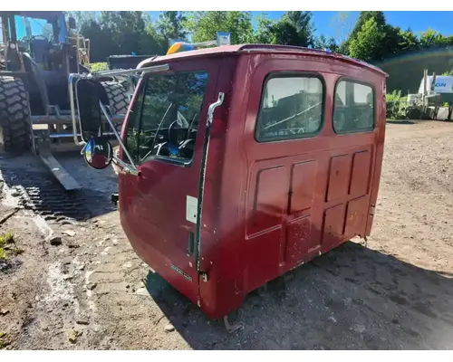 Sterling L9500 Cab