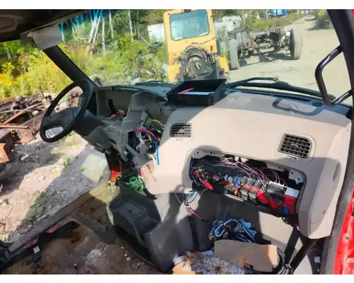 Sterling L9500 Cab