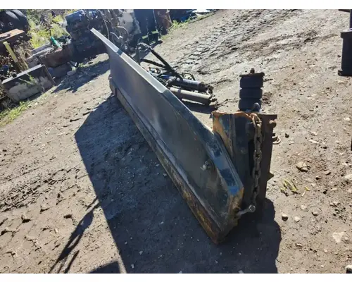 Sterling L9500 Equipment (Mounted)