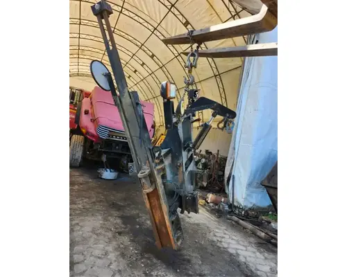 Sterling L9500 Equipment (Mounted)