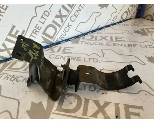 Sterling L9500 Exhaust Pipe