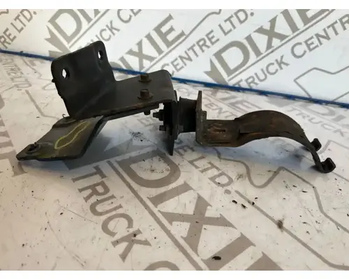 Sterling L9500 Exhaust Pipe