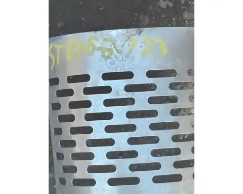 Sterling L9500 Exhaust Pipe