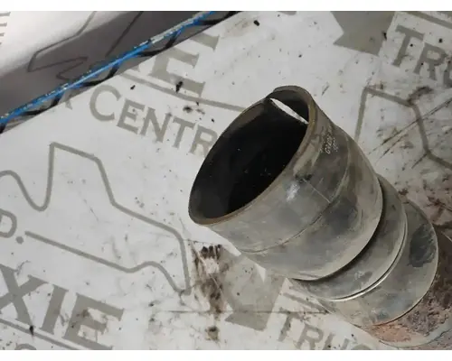 Sterling L9500 Exhaust Pipe