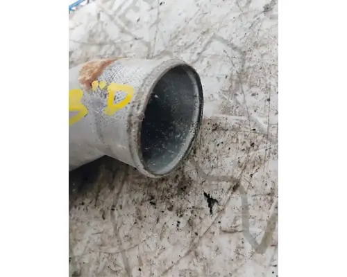 Sterling L9500 Exhaust Pipe