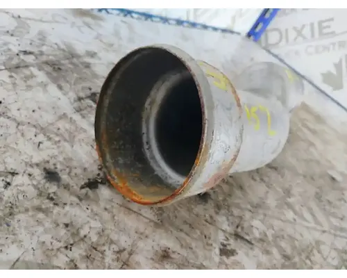 Sterling L9500 Exhaust Pipe