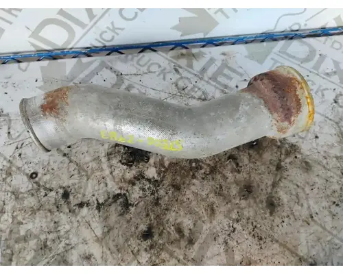 Sterling L9500 Exhaust Pipe