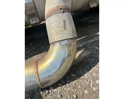 Sterling L9500 Exhaust Pipe