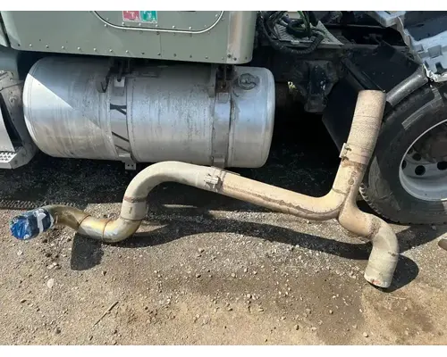Sterling L9500 Exhaust Pipe