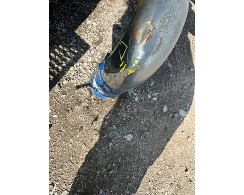 Sterling L9500 Exhaust Pipe
