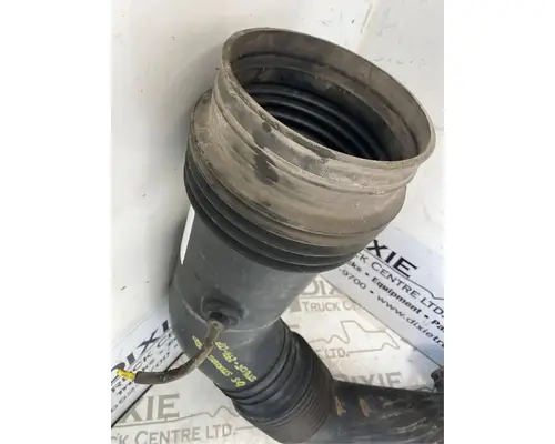 Sterling L9500 Exhaust Pipe