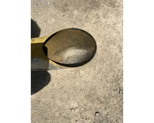Sterling L9500 Exhaust Pipe