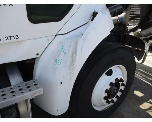 Fender Extension STERLING L9500 LKQ Heavy Truck - Tampa
