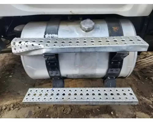 Sterling L9500 Fuel Tank