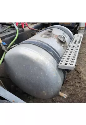 Sterling L9500 Fuel Tank