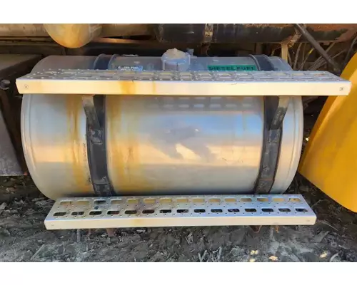 Sterling L9500 Fuel Tank