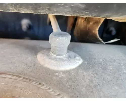 Sterling L9500 Fuel Tank