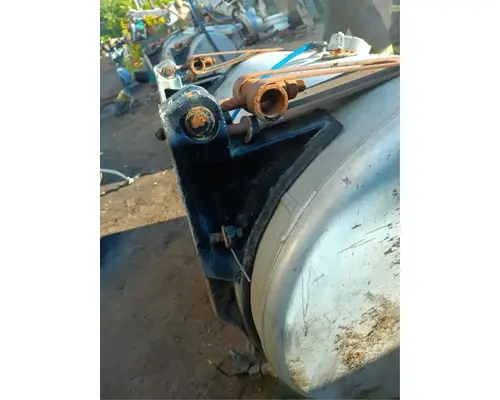 Sterling L9500 Fuel Tank