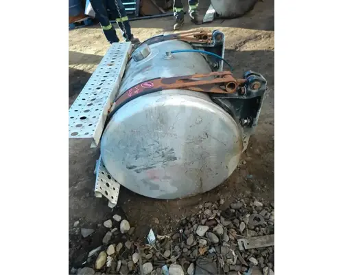 Sterling L9500 Fuel Tank