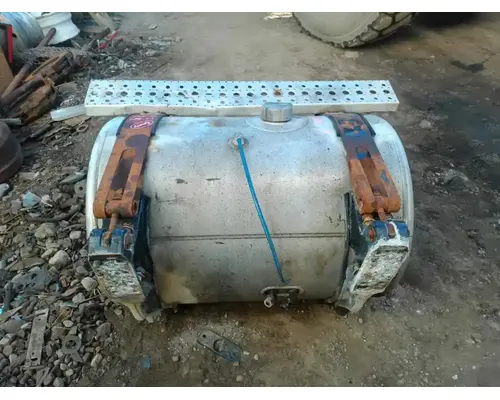 Sterling L9500 Fuel Tank