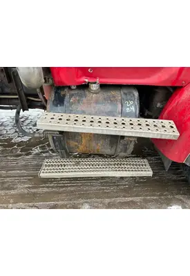 Sterling L9500 Fuel Tank