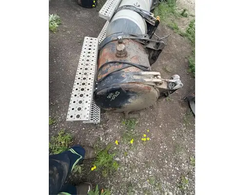 Sterling L9500 Fuel Tank