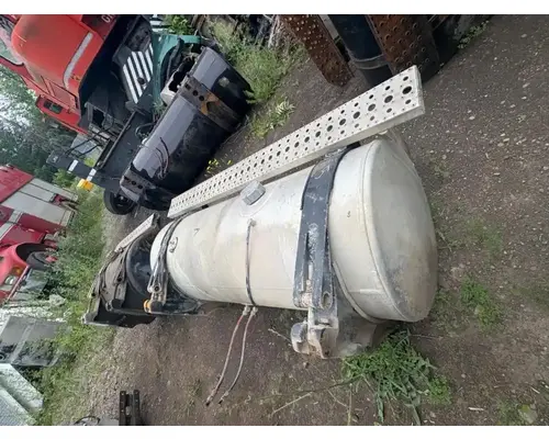 Sterling L9500 Fuel Tank
