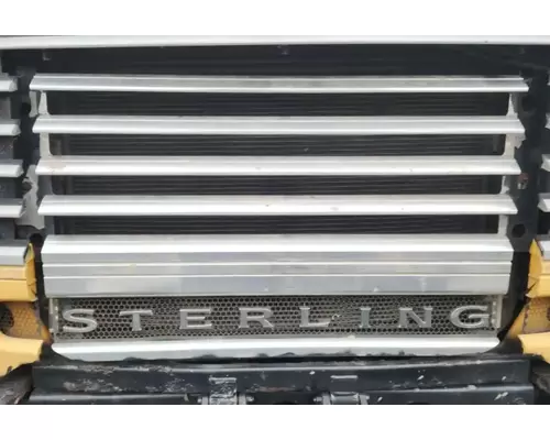 Sterling L9500 Grille
