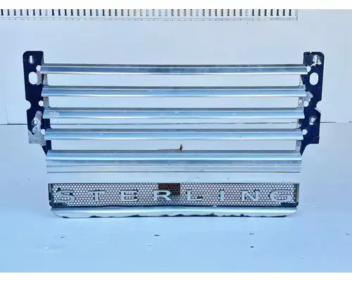 Sterling L9500 Grille