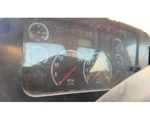 Sterling L9500 Instrument Cluster