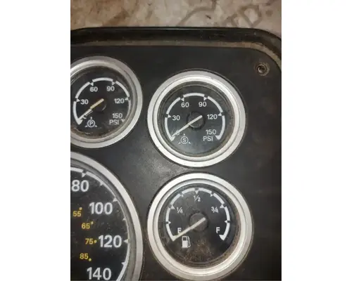Sterling L9500 Instrument Cluster