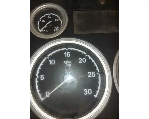 Sterling L9500 Instrument Cluster