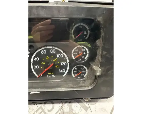 Sterling L9500 Instrument Cluster