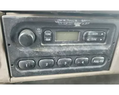 Sterling L9500 Radio