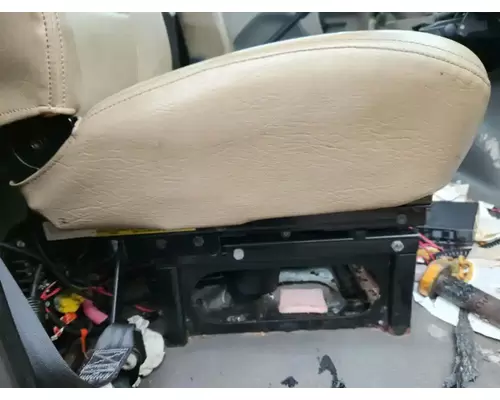 Sterling L9500 Seat, Front