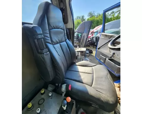 Sterling L9500 Seat, Front