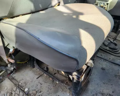 Sterling L9500 Seat, Front