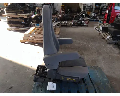 Seat, Front STERLING L9500 LKQ Thompson Motors - Wykoff