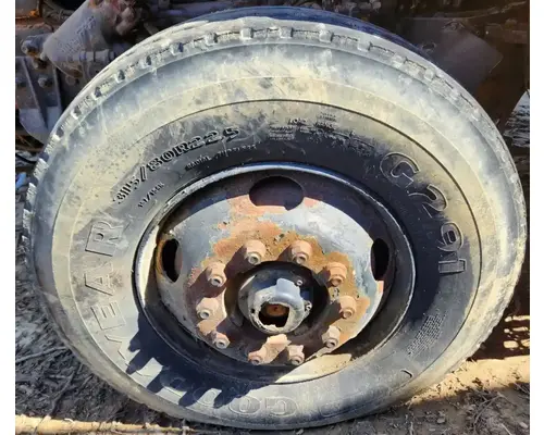 Sterling L9500 Spindle  Knuckle, Front