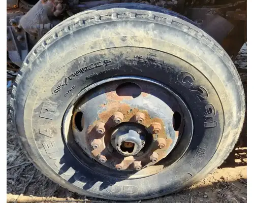 Spindle / Knuckle, Front Sterling L9500 Complete Recycling Group LLC