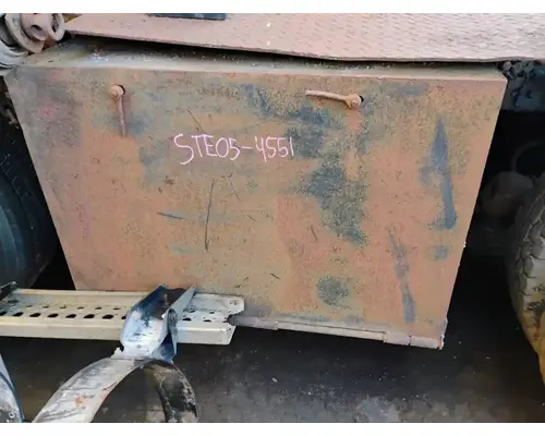 Tool Box Sterling L9500 Dixie Truck Centre