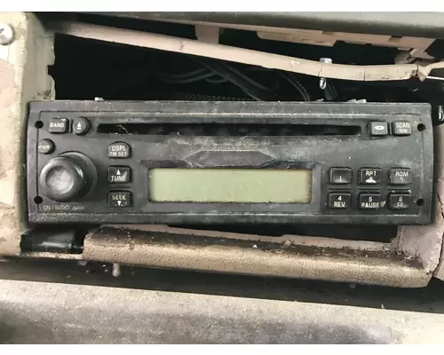 Radio Sterling L9501 Vander Haags Inc Cb