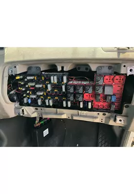 Sterling L9501 Fuse Box