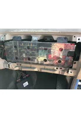 Sterling L9501 Fuse Box