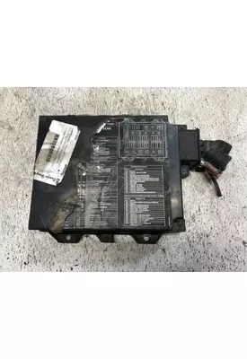 Sterling L9501 Fuse Box